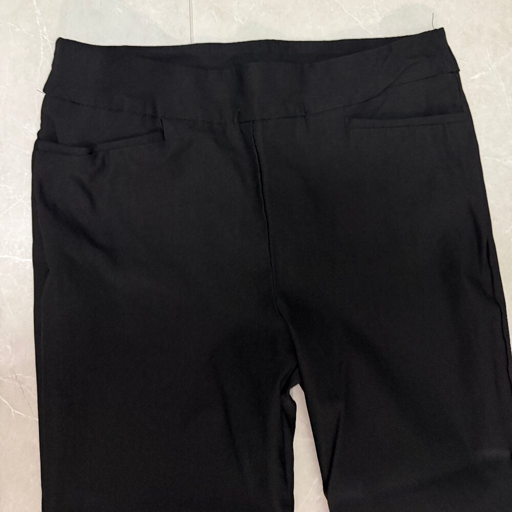 Chico's Bridgette Crop Ankle pant Black with silver embellishment, Size (US 6)